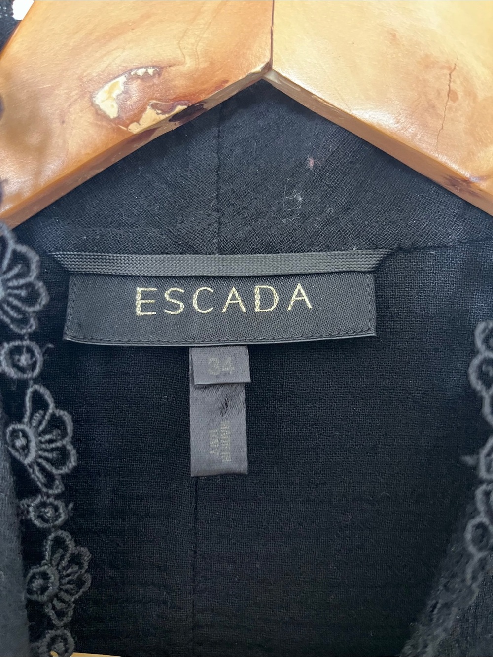 Escada Black Wool Lace-Trim Tailored Button Jacket - Picture 2 of 12